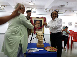 Exhibition opening by painter-writer Prabhu Joshi
